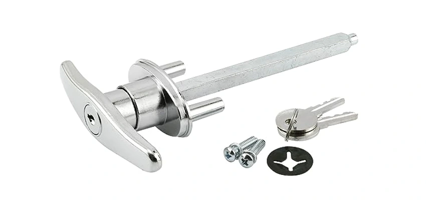 Old Style Garage Door Locks Replacements in Paradise, California