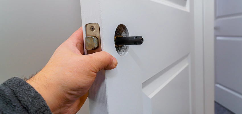 Nighttime Locksmith For Lock Repair in Paradise, CA